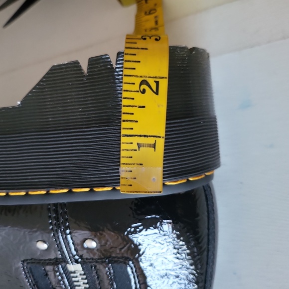 Dr. MARTENS 2976 MAX DISTRESSED PATENT CHELSEA PLATFORM BOOTS SZ-10 NWOT BOX - Picture 7 of 11